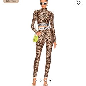 🔥🔥SOLD BNWT VERSACE JEANS COUTURE BOTTOM SZ 38 SOLD 🔥🔥